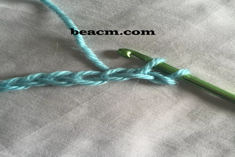 Crochet basics: Create a loop